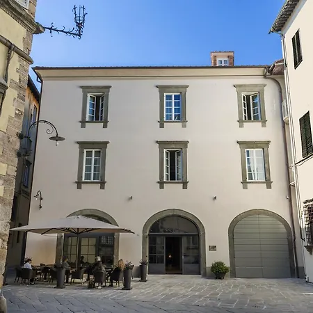 Palazzo Dipinto Hotel 4*