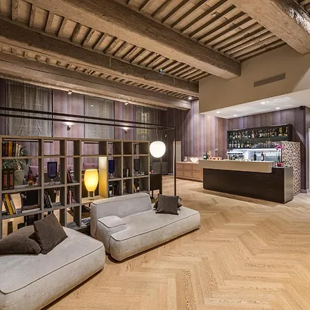 Szálloda Palazzo Dipinto Lucca