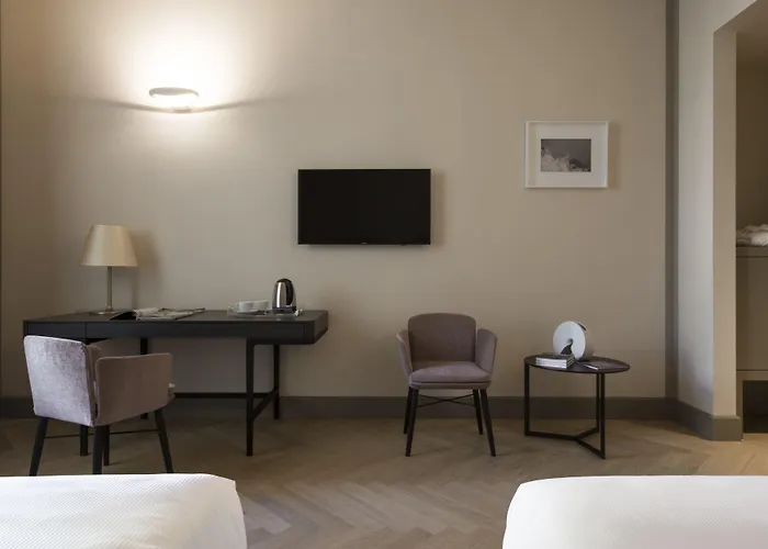 Palazzo Dipinto Hotel Lucques