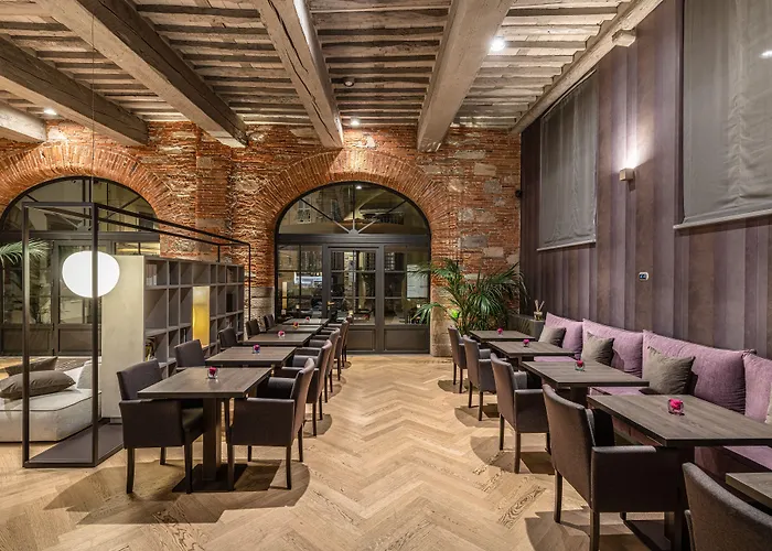 Palazzo Dipinto Hotel