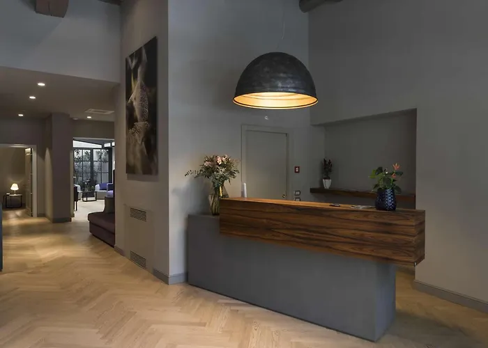 Palazzo Dipinto Hotel 4*