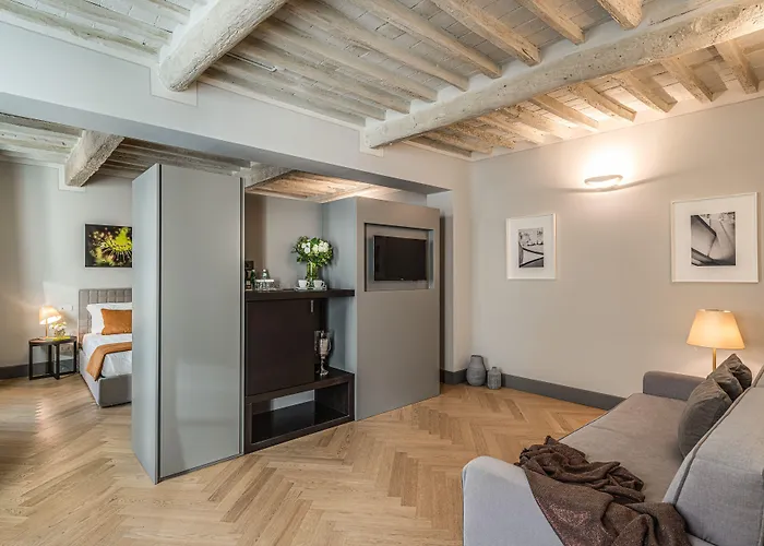 Hotel Palazzo Dipinto Lucques