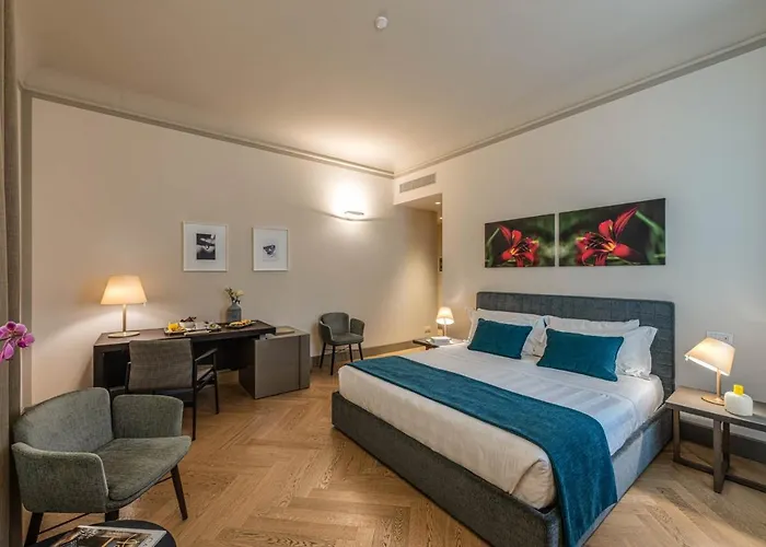 Palazzo Dipinto Hotel Lucques