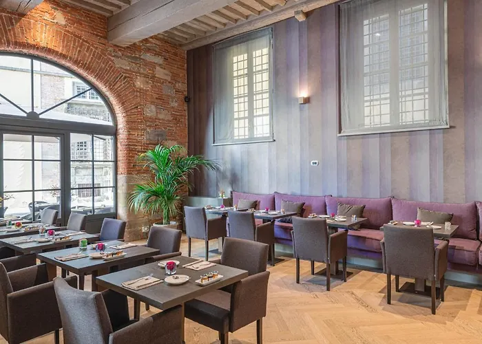 Palazzo Dipinto Hotel 4*