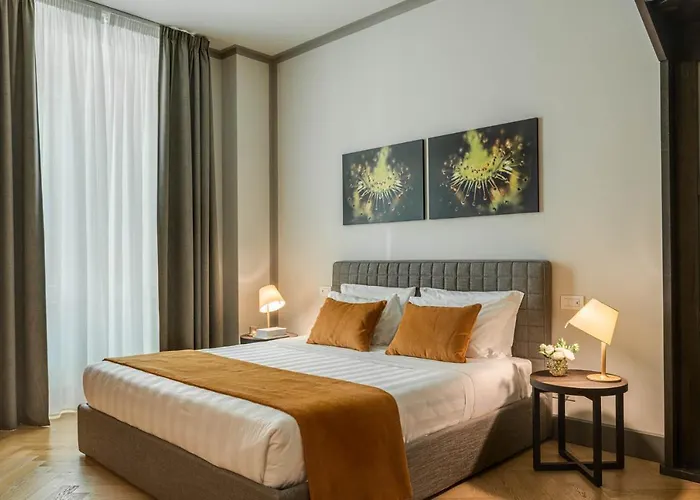 Palazzo Dipinto Hotel Lucques